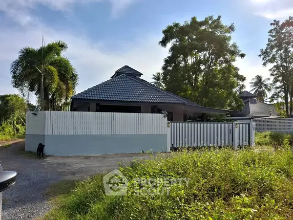 image_rental-30043894