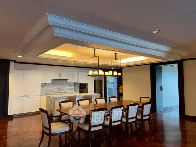 image_rental-27779156