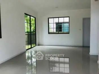 image_rental-9071063