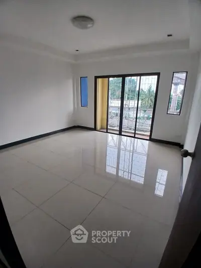 image_rental-31370777