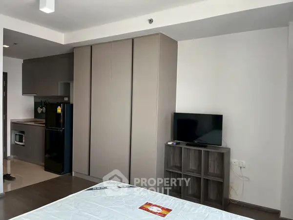 image_rental-28201210