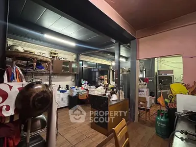 Spacious kitchen with open layout and modern appliances, ideal for culinary enthusiasts.