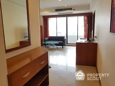 Fully Furnished 3 Bedrooms Condo at Diamond Tower Condominium Livingroom