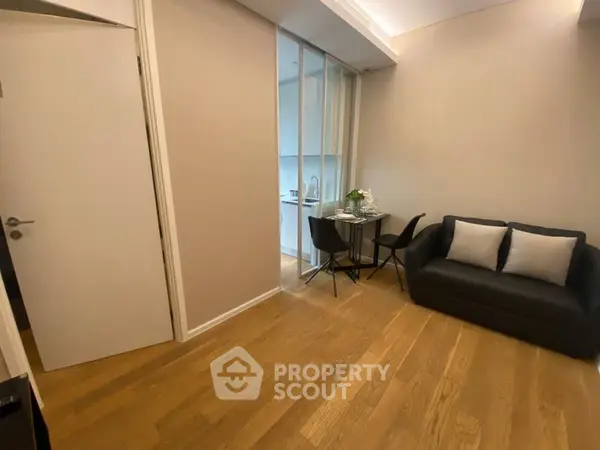 image_rental-8440471