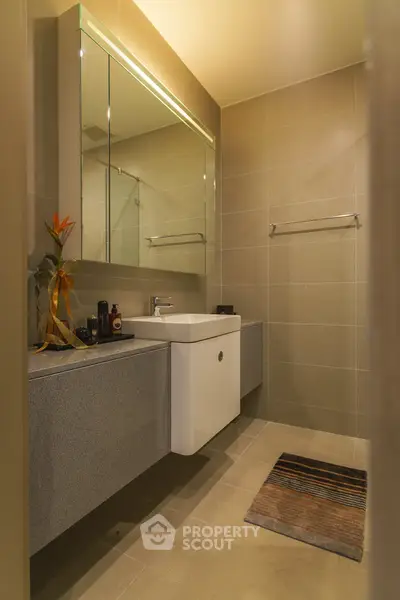  1 Bedroom Condo at Noble Ploenchit-5