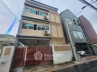 image_rental-31207539