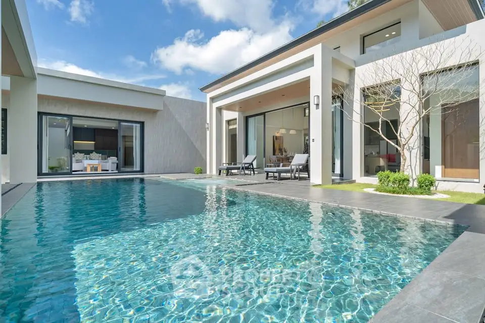 Luxurious modern villa with private pool and spacious outdoor area, perfect for relaxation and entertainment.