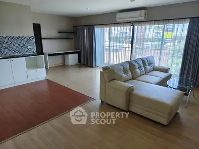 image_rental-31004305