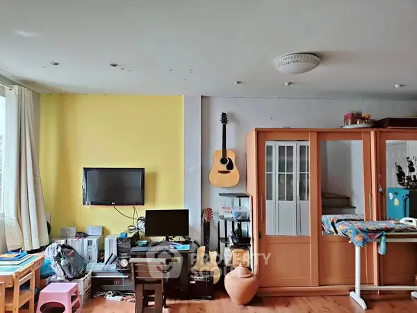 image_rental-31647238