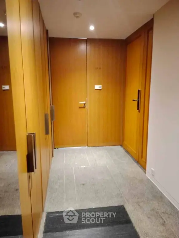 image_rental-34483146