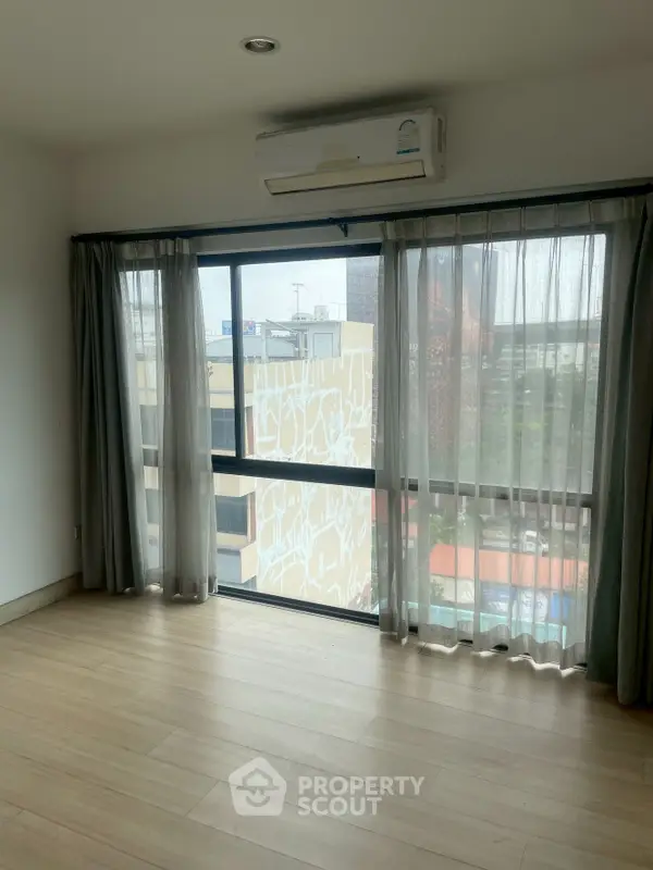 image_rental-31293305