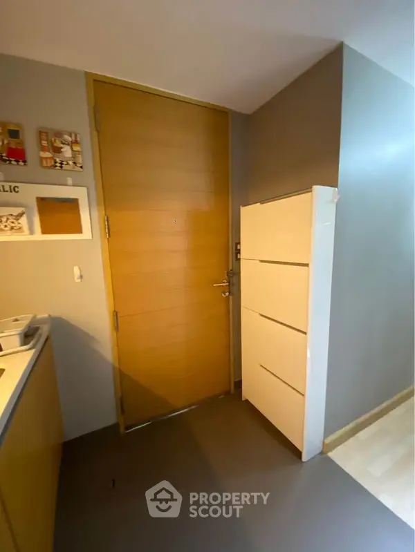 image_rental-7530781