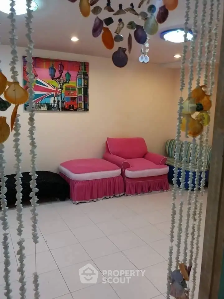  1 Bedroom Condo -1