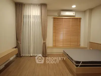 image_rental-26904818