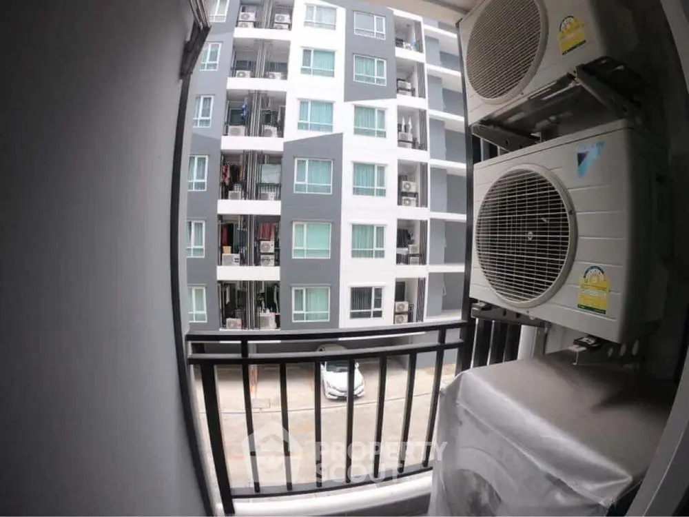  1 Bedroom Condo at Regent Home Sukhumvit 81-1