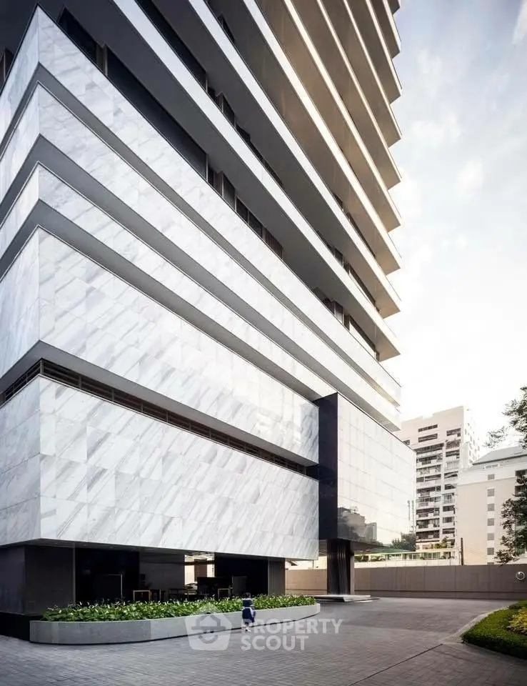  1 Bedroom Condo at Saladaeng One-1