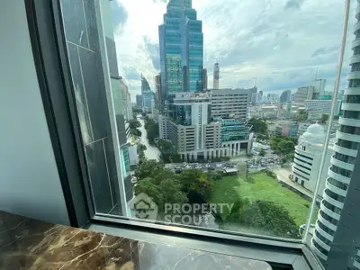 1 Bedroom Condo at Life One Wireless ไลฟ์ วัน วิทยุ-2