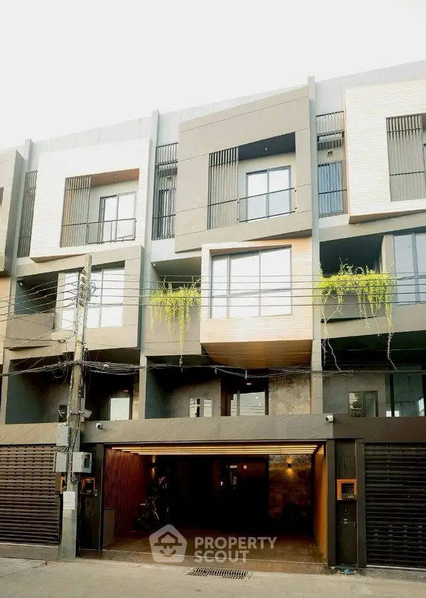 image_rental-27618526