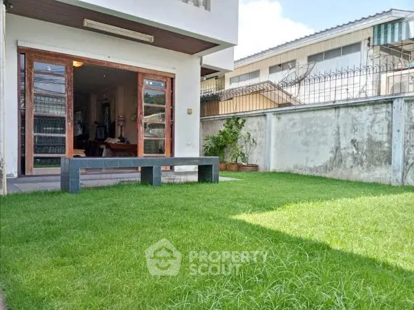 image_rental-27476749