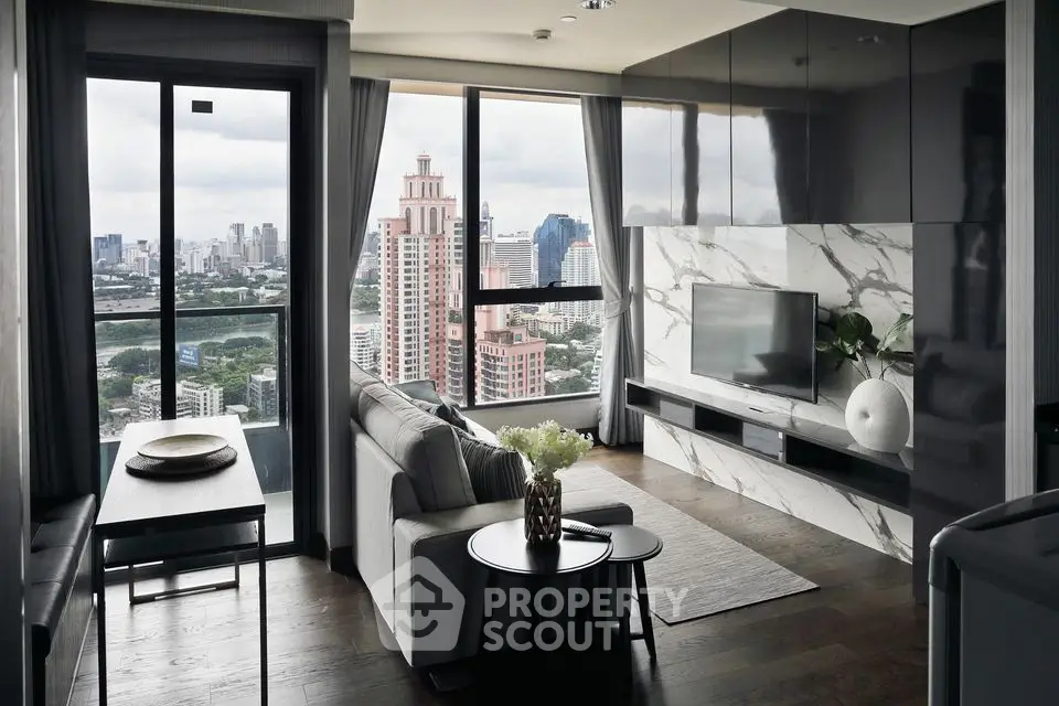 Fully Furnished 1 Bedroom Condo at The Lumpini 24-1