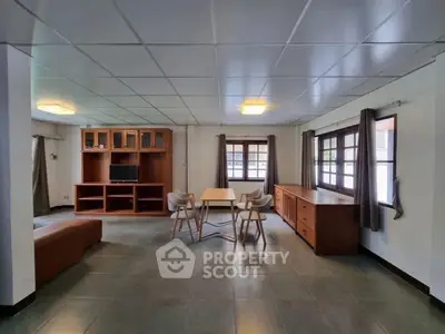 image_rental-30157583