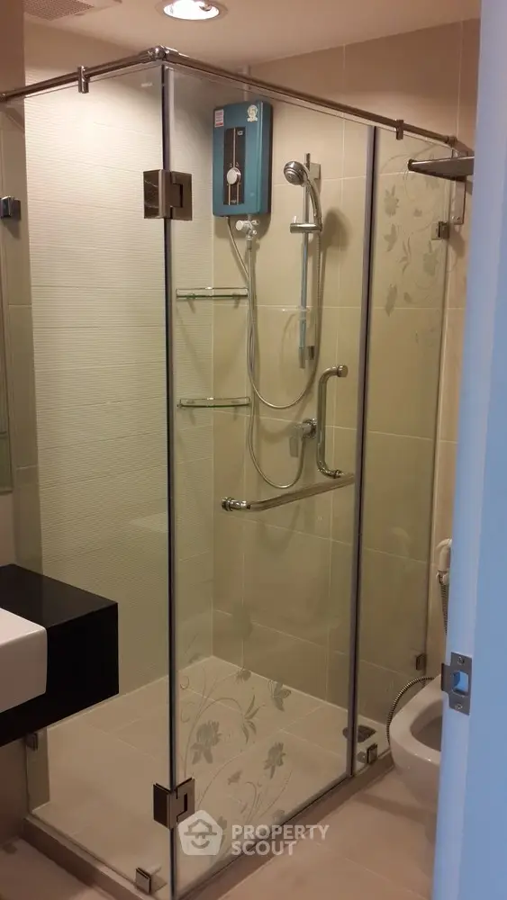  1 Bedroom Condo at Belle Grand Rama 9-1