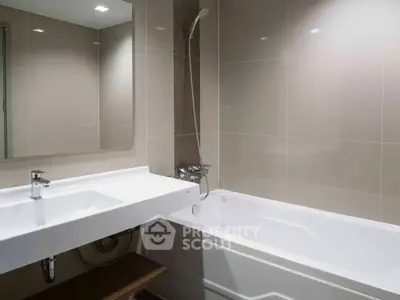  2 Bedrooms Condo at Ideo Sukhumvit 93-2