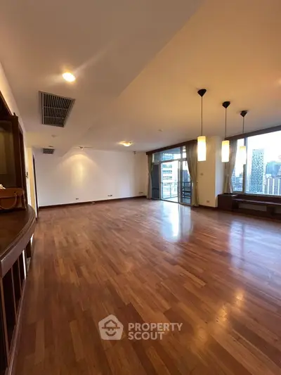 image_rental-28159043