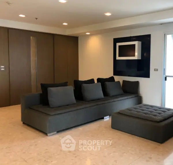 image_rental-31631465