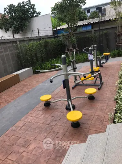  1 Bedroom Condo at Lumpini Ville Sukhumvit 101 1 Punnawithi-4