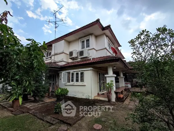 image_rental-7564835