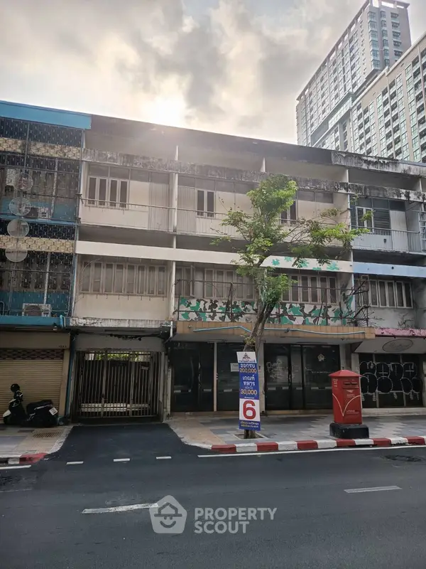 image_rental-28750477