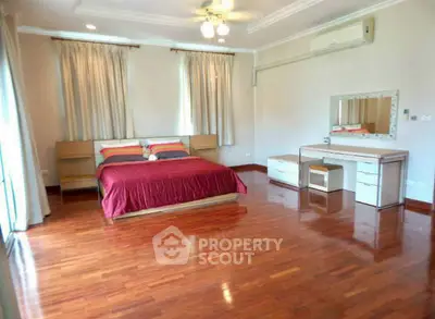 image_rental-30206923