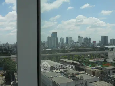  1 Bedroom Condo at Circle Condominium-2