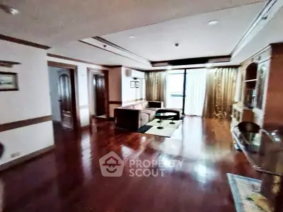 image_rental-27030057