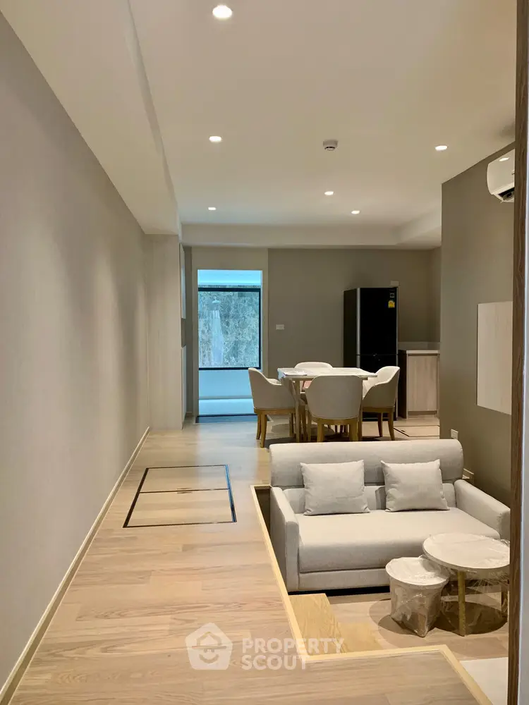  1 Bedroom Condo at Runesu ทองหล่อ 5-3