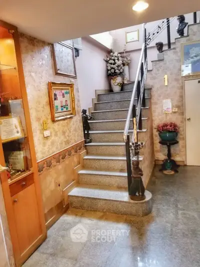 image_rental-27280836