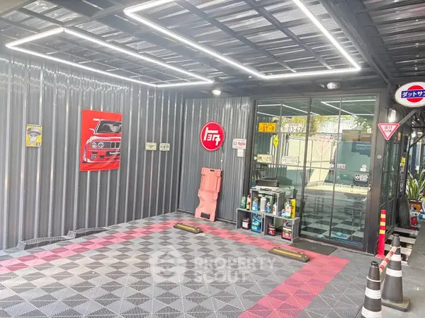 image_rental-28005706