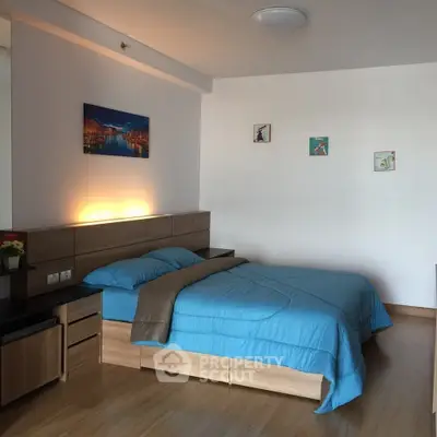  1 Bedroom Condo at Supalai Park Ekamai Thonglor-3
