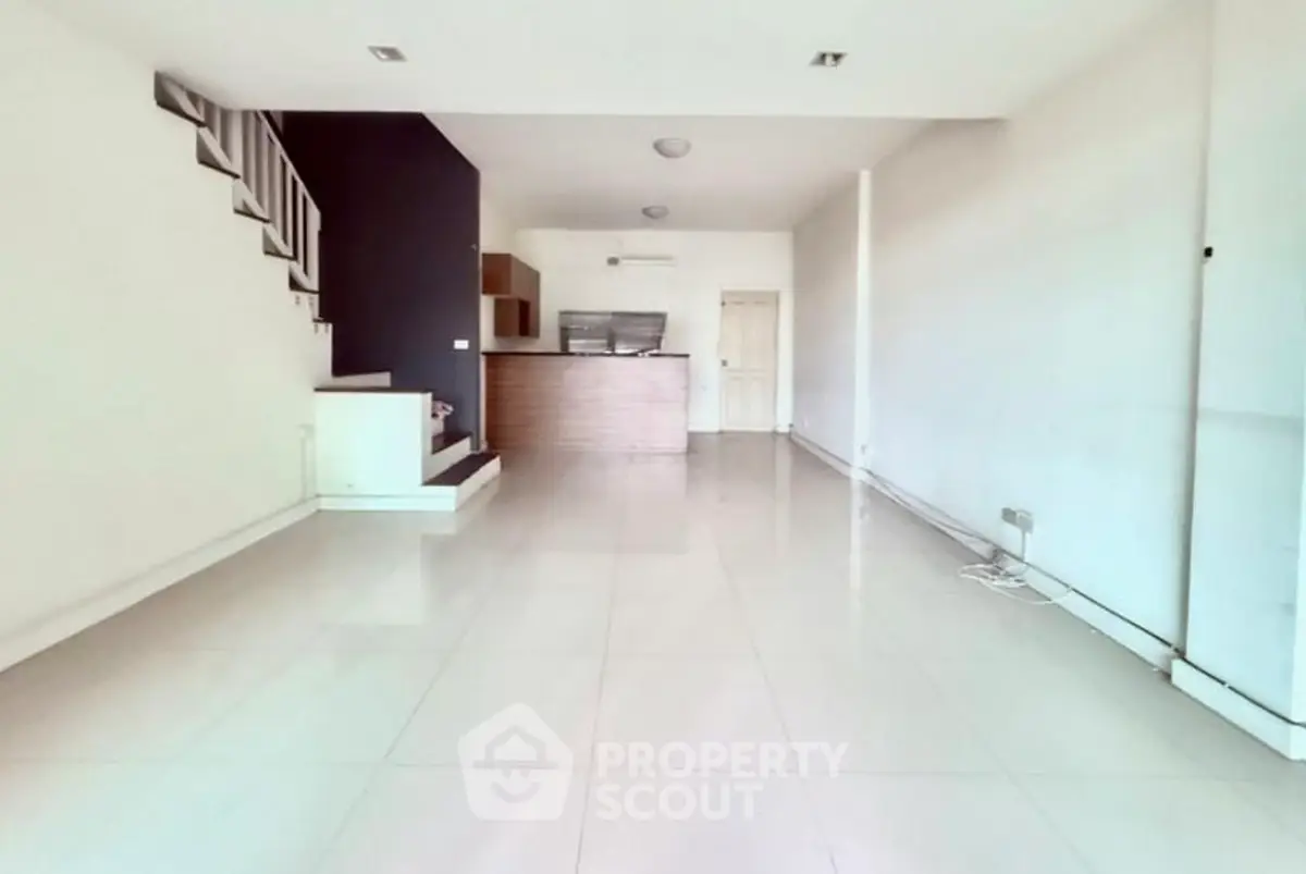 Screenshot 2568-10-27 at 15.44.53.jpg