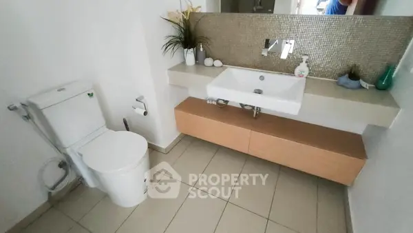 image_rental-27843331