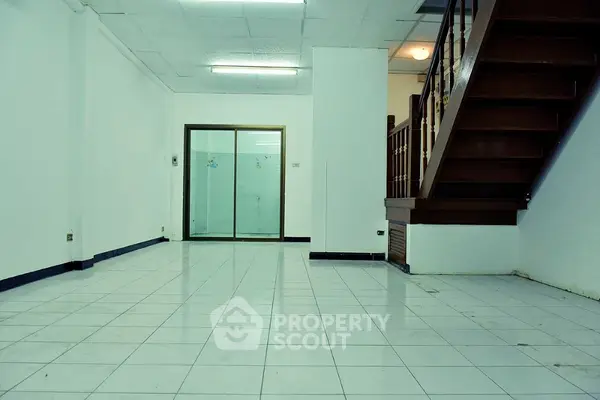 image_rental-6476339