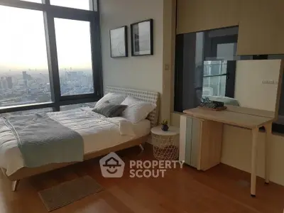  3 Bedrooms Condo at Circle Living Prototype New Petchburi-4