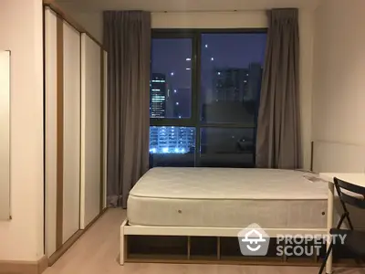  1 Bedroom Condo at Ideo Mobi Phayathai-2