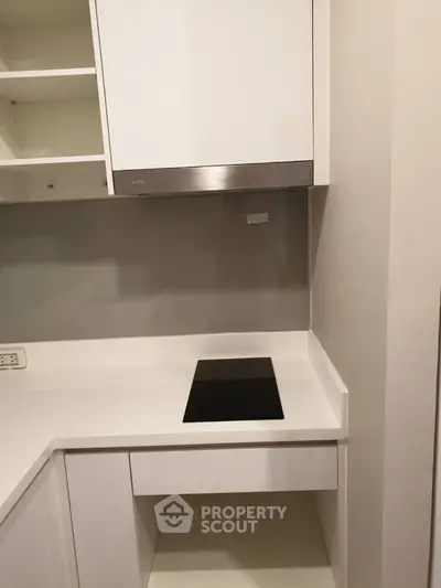  1 Bedroom Condo -3