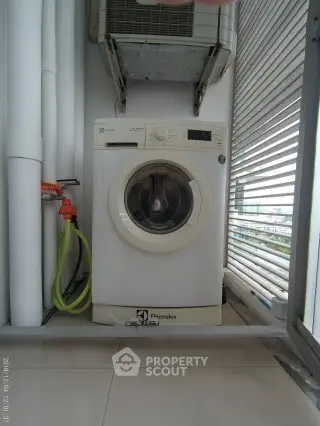  1 Bedroom Condo at The Room Sulkumvit 62-3
