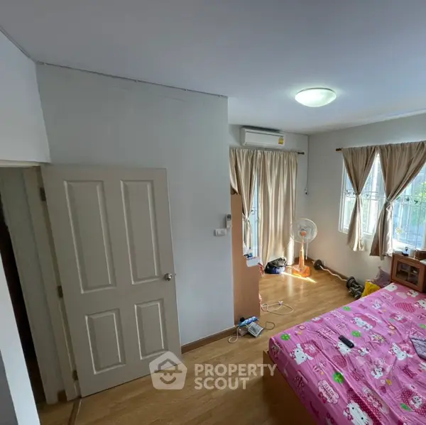 image_rental-8330450