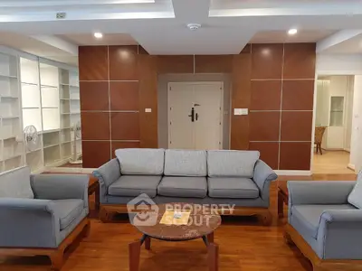 image_rental-29831714