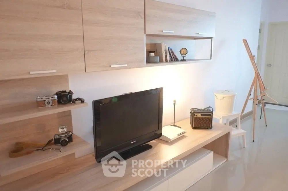  1 Bedroom Condo at Supalai Park Ekamai Thonglor-1