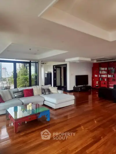 image_rental-31362279